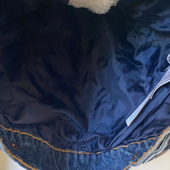 Levi's Women's Denim and Cream Sherpa Jacket - Picture 6 of 7